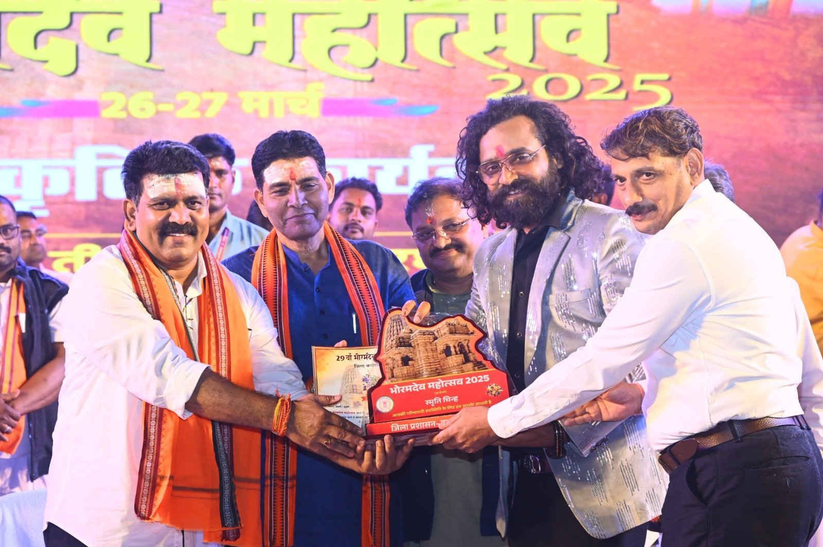 राज्योत्सव में आज गूंजेगी छत्तीसगढ़ी सुरों की मधुर धुन; उपमुख्यमंत्री विजय शर्मा के आमंत्रण पर प्रसिद्ध गायक अनुराग शर्मा देंगे प्रस्तुति